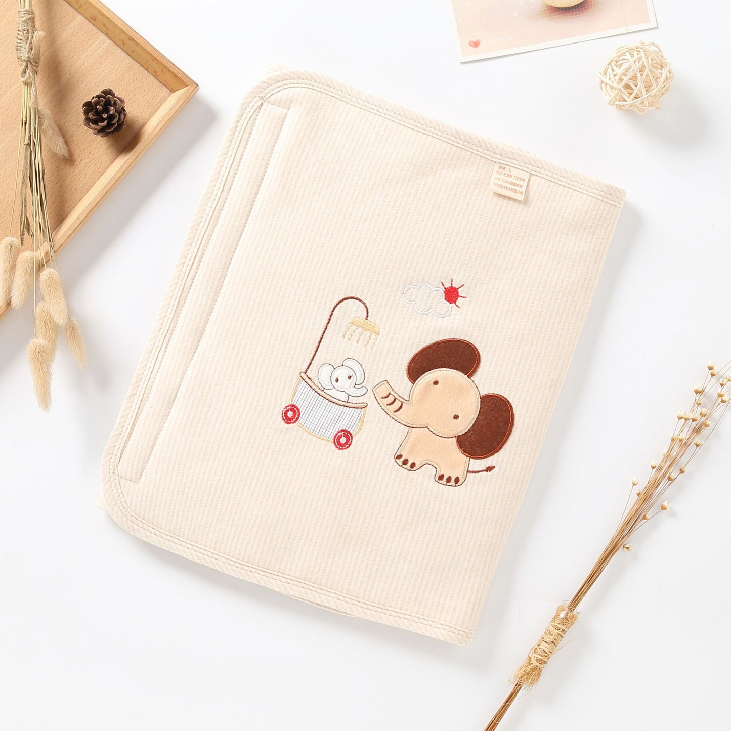 Z25040106廠商批發兒童嬰兒繡花護肚圍 保暖防踢被秋冬彩棉肚兜肚圍新疆棉