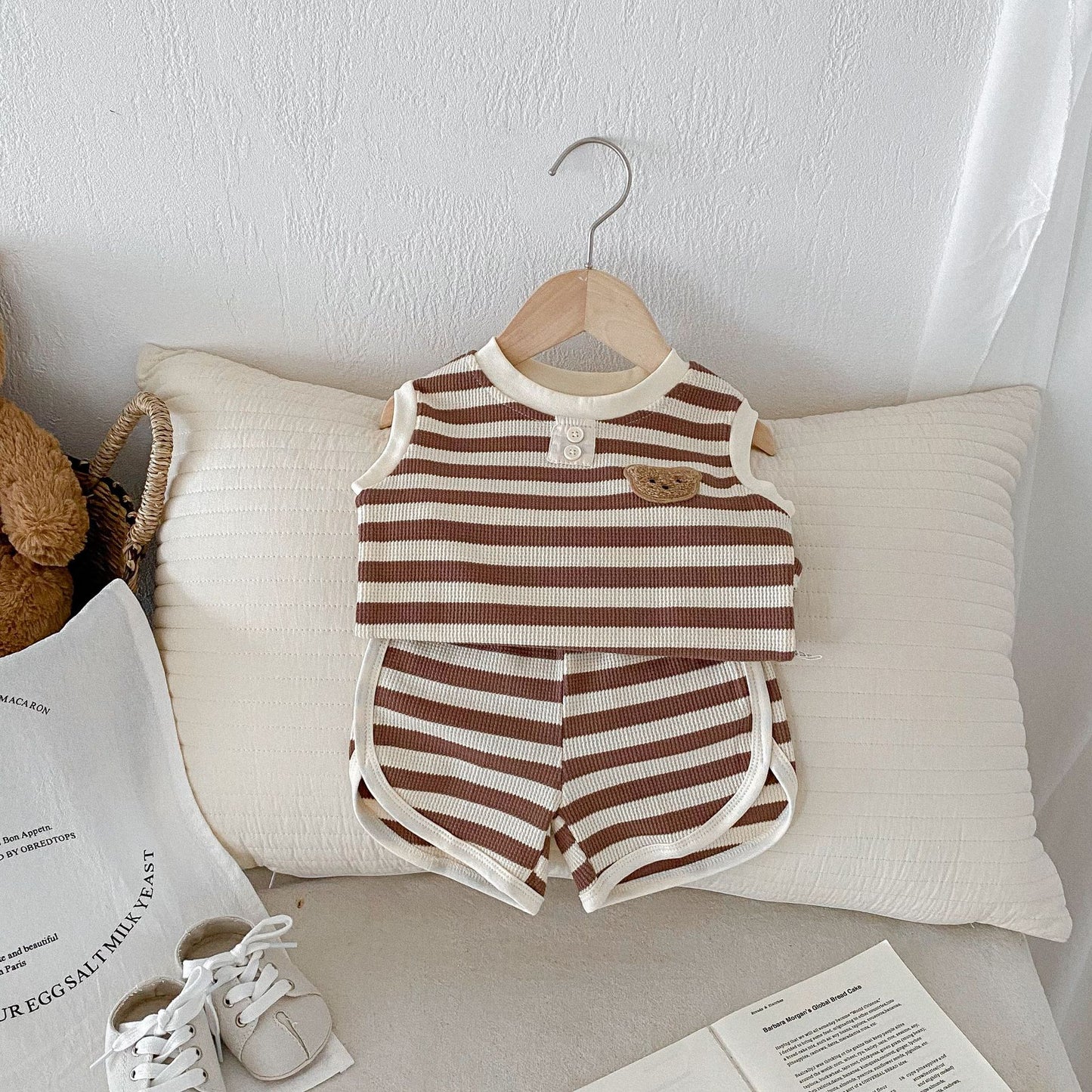 Z2502232026夏季新款背心服飾嬰兒連身衣條紋男女寶寶三角哈衣無袖包屁衣服