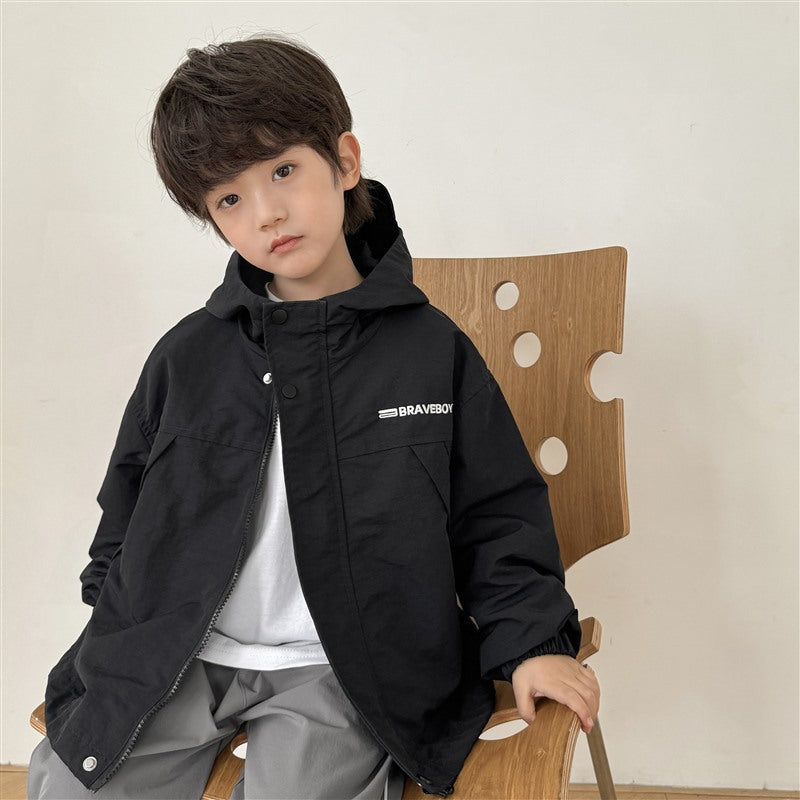 GJ25082703秋季新款男童連帽衝鋒衣軟殼外套兒童戶外秋裝衣服露營