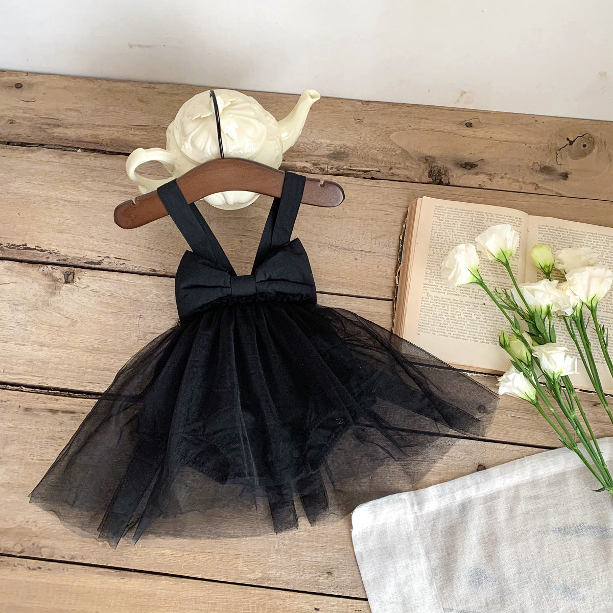 G23061504夏季女童大蝴蝶結吊帶連體衣網紗公主寶寶周歲服