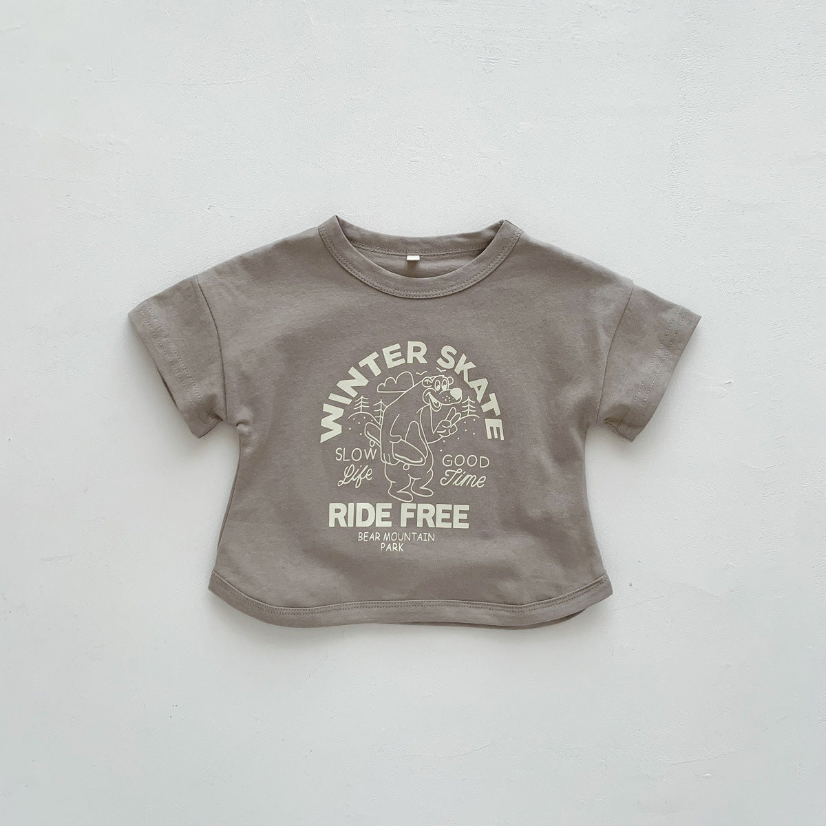 G23051609夏季新款兒童韓版短袖T恤女男字母印花衣服