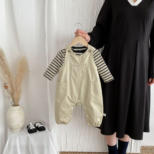 G24110604韓版2024秋季新款嬰兒衣男寶寶工人背帶褲套裝連身衣兩件套裝