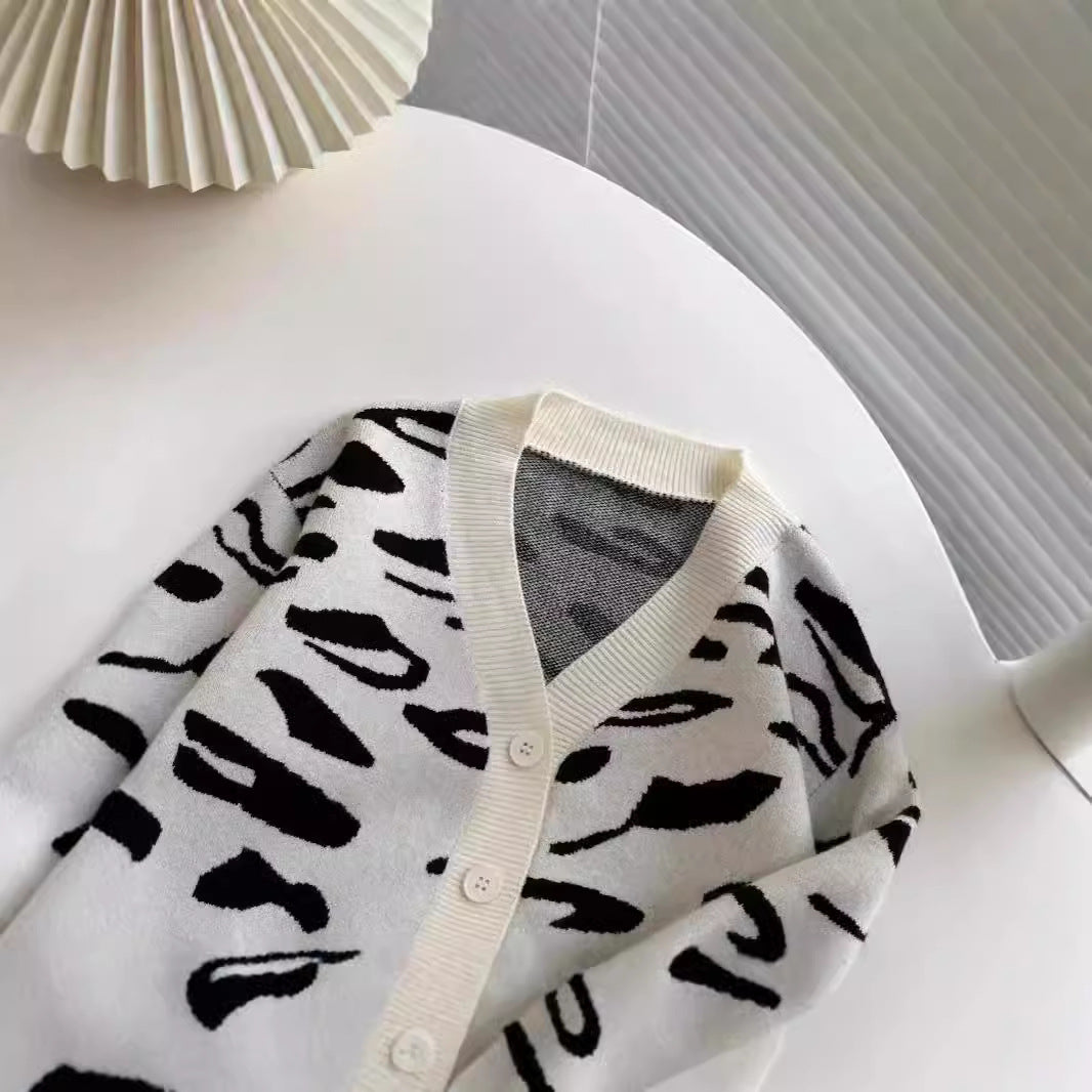 CF25091913女童開襟毛衣兒童裝毛衣裙春秋薄絨新款童裝針織洋氣上衣