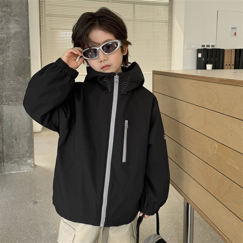 GJ25082703秋季新款男童連帽衝鋒衣軟殼外套兒童戶外秋裝衣服露營