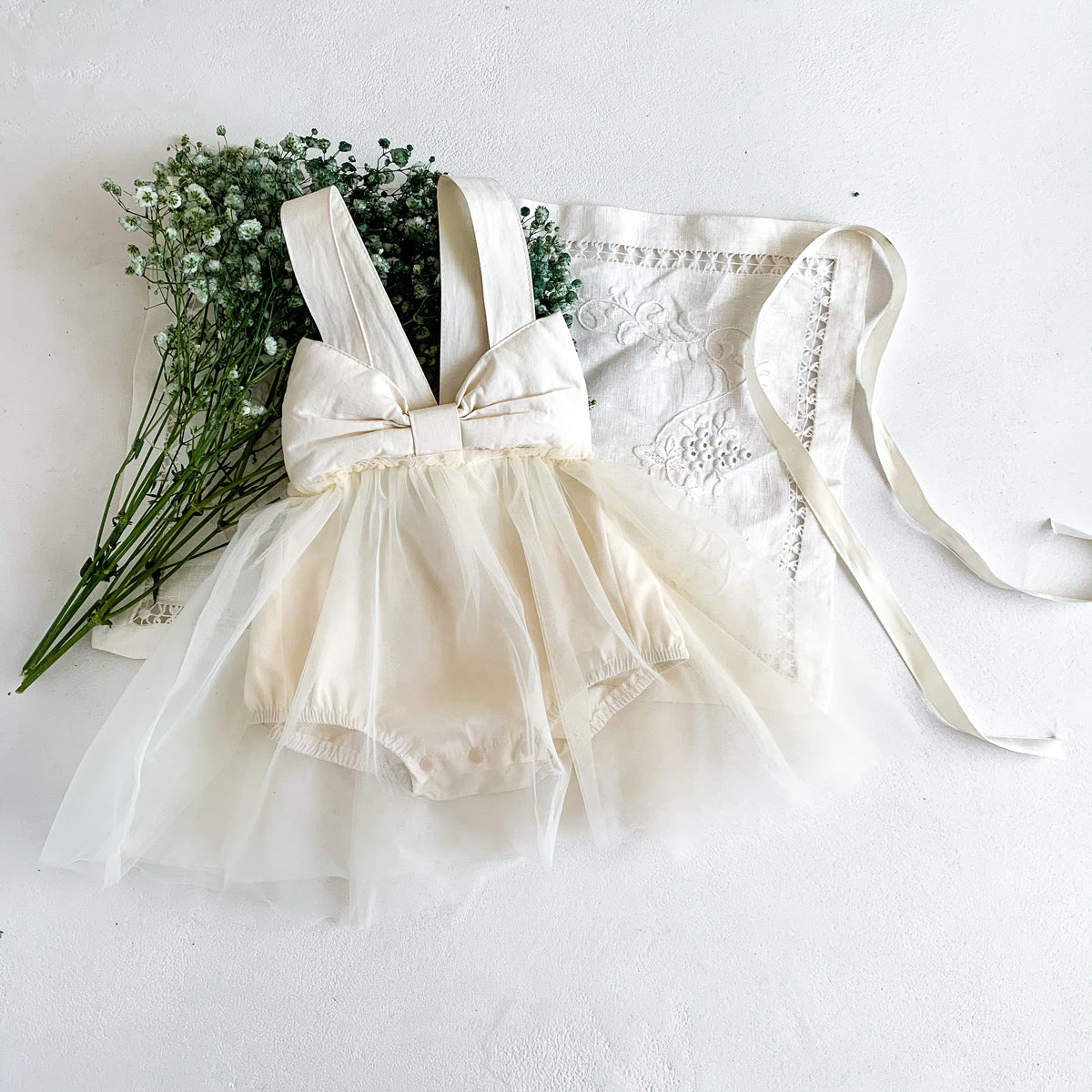 G23061504夏季女童大蝴蝶結吊帶連體衣網紗公主寶寶周歲服