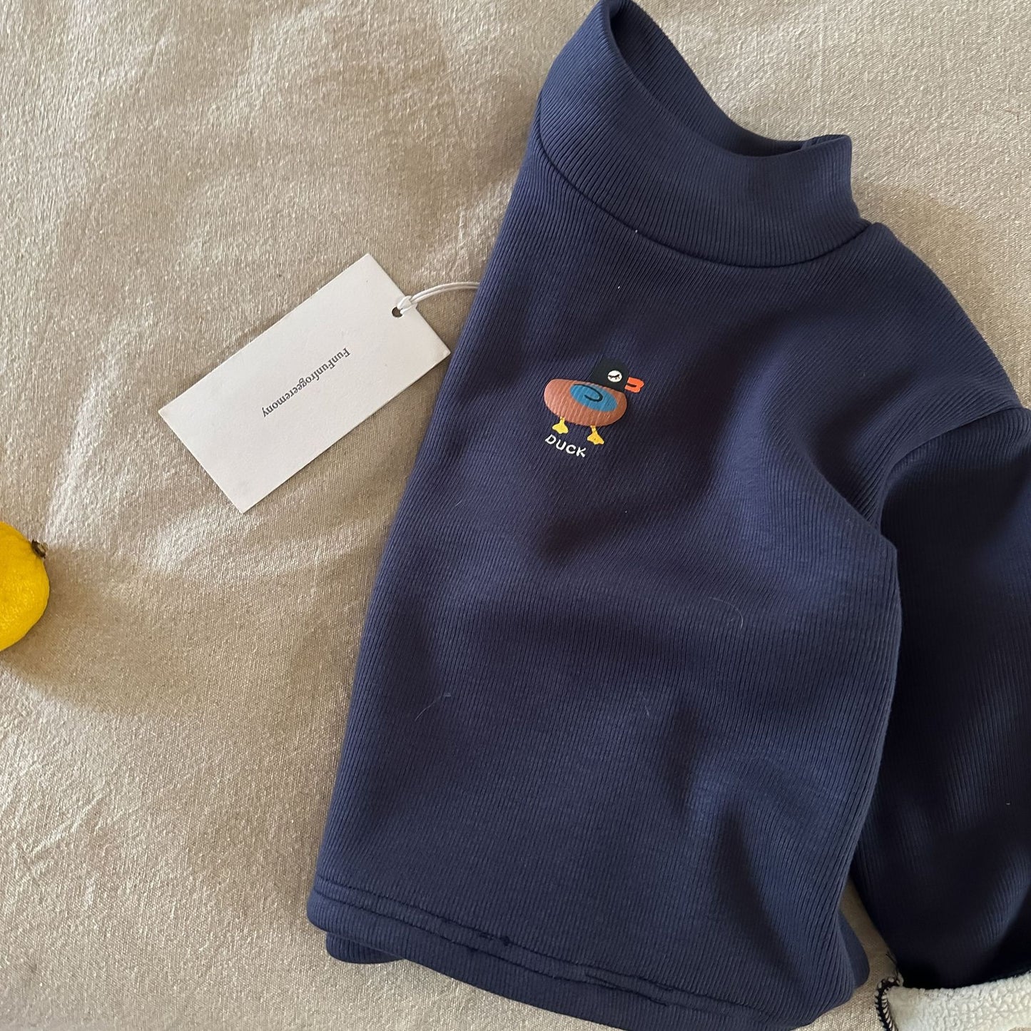 CA25112710兒童加絨打底衫秋冬新款男童長袖T恤卡通小熊半高領寶寶保暖潮