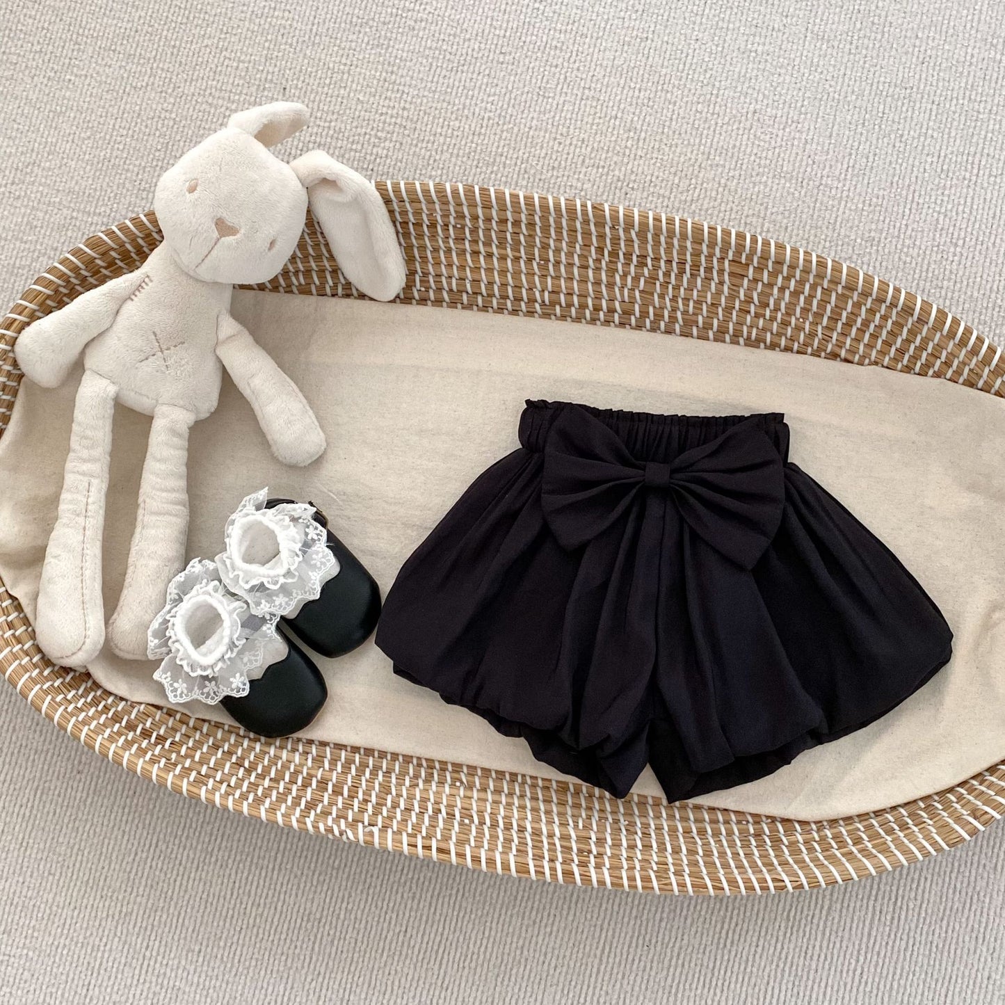 GN26030903ins夏季女童時尚小吊帶兩件洋氣百搭蝴蝶結T恤上衣+花苞短裤(2件起批)GN開頭需下單2款才有出貨,可混搭