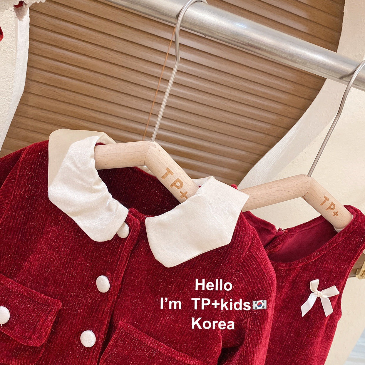 Z23122104秋冬季童裝兒童拜年服韓版亮絲加絨小香風短裙女童年服套裝(9-12天到貨)