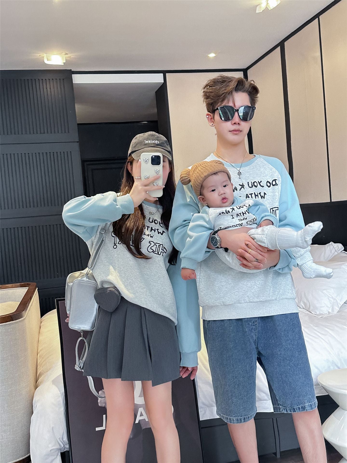 L23110219親子裝2023新款秋裝時尚一家三口四口韓系母女洋氣嬰兒長袖衛衣潮