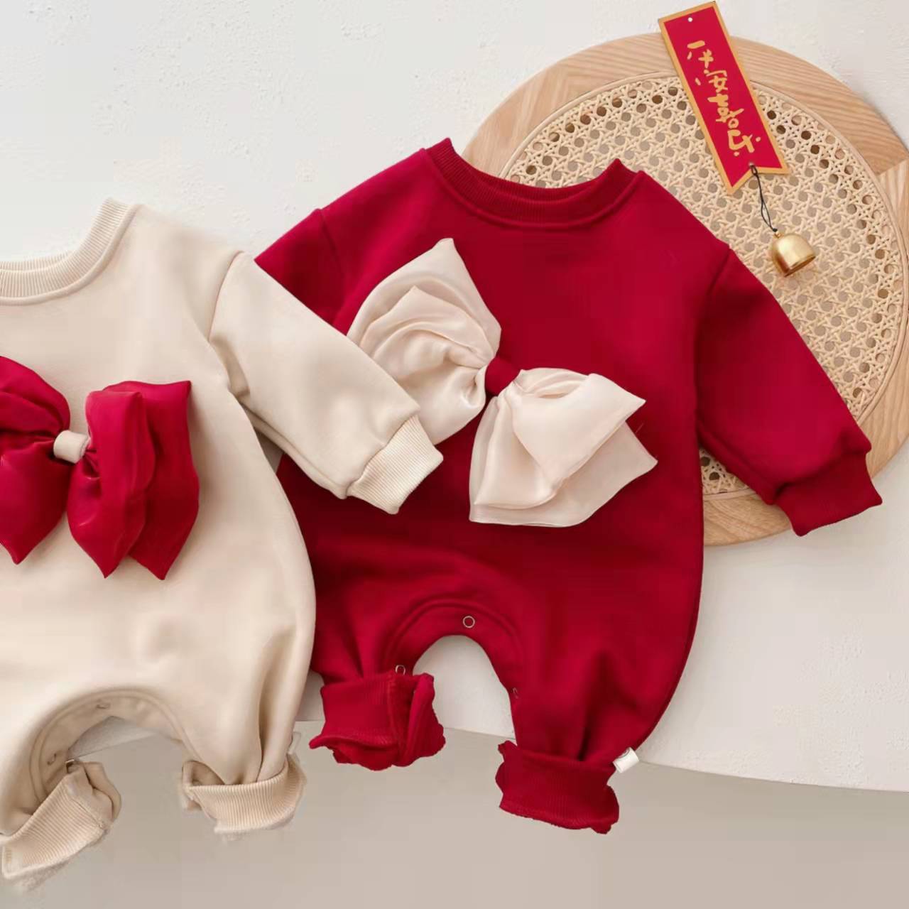 Z23112701韓版ins嬰幼兒拜年服新生兒加絨連身衣爬爬服冬季寶寶蝴蝶結長爬