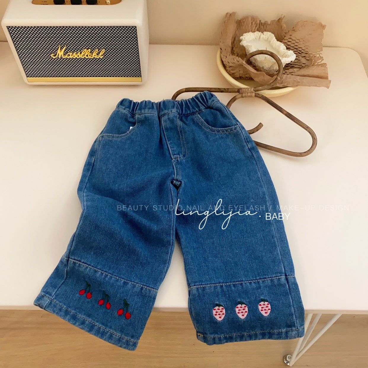 C23083119女童春款牛仔褲春秋季女童韓版刺繡寬鬆牛仔褲寶寶春秋休閒褲