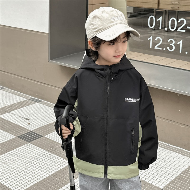 GJ25082703秋季新款男童連帽衝鋒衣軟殼外套兒童戶外秋裝衣服露營