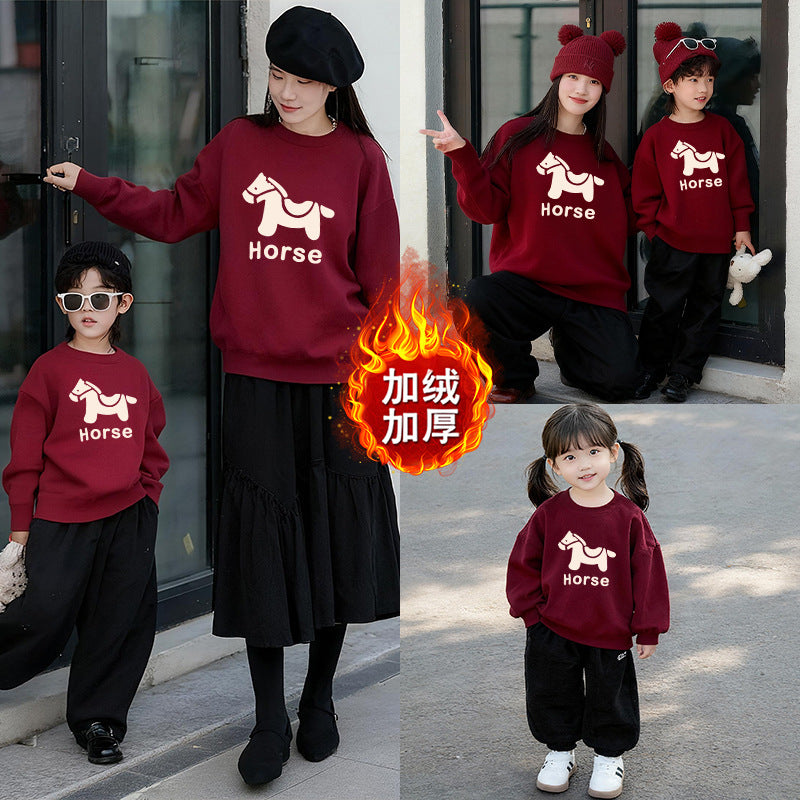 LA26011401親子裝秋冬新款圓領印花衛衣一家三口高端全家裝紅色喜慶拜年服潮