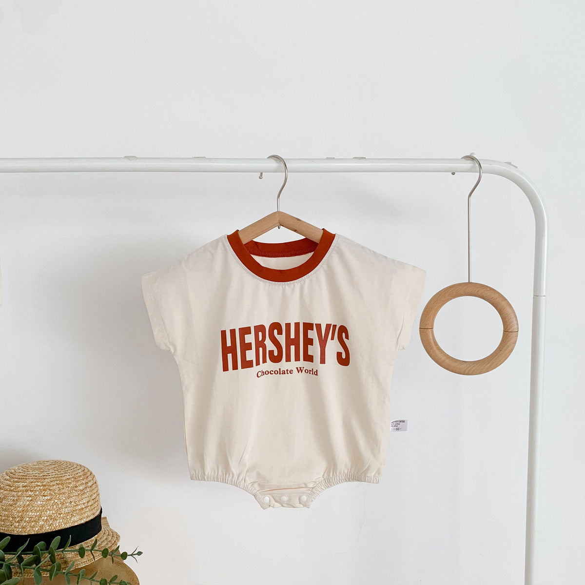 G25051401 ins童裝夏季款嬰幼兒蝙蝠袖英文包屁衣連體哈衣新生兒韓版外出服(此款下單前請先詢問庫存)