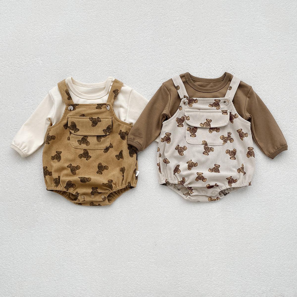 G231116018嬰兒秋季新款背帶套裝2023小熊背帶哈衣長T恤兩件組洋氣寶寶爬服