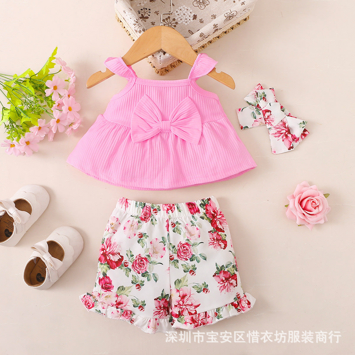 A25072306女童春夏款 新款韓版兒童無袖純色吊帶上衣+花朵印花短褲頭帶