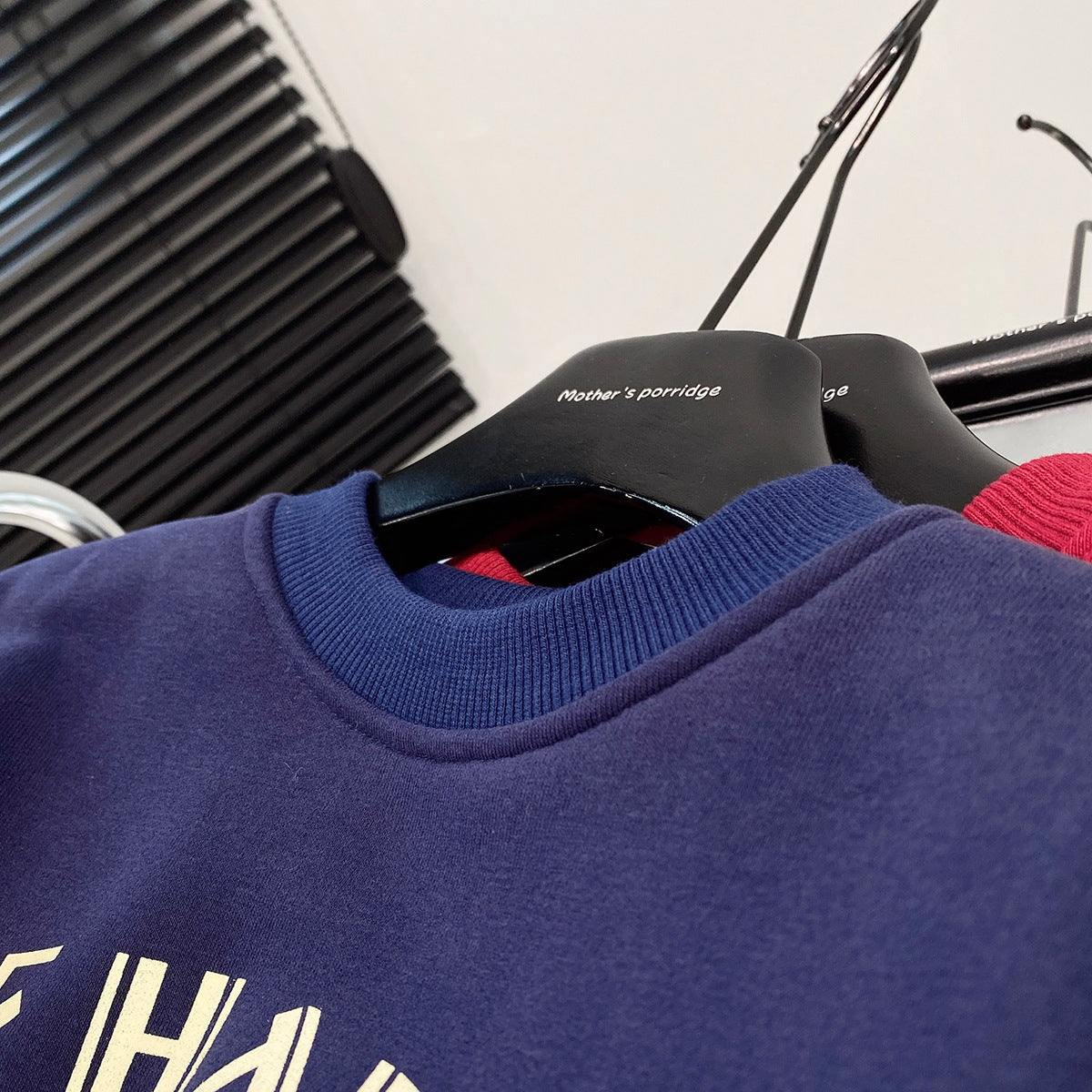 CA24121806冬季新款男童加絨套頭衛衣中小童加厚外套兒童年服寶寶紅色新款