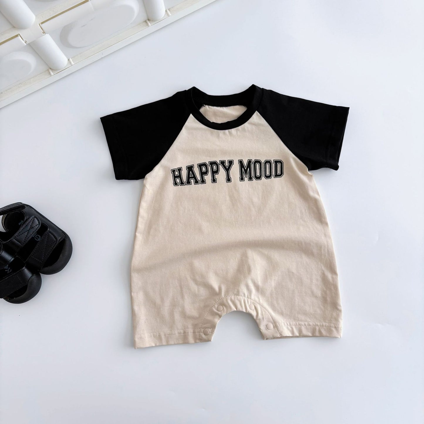 G25051420 ins嬰兒衣服韓版男寶寶短袖拼接款圓領連身衣爬服新生兒薄版哈衣