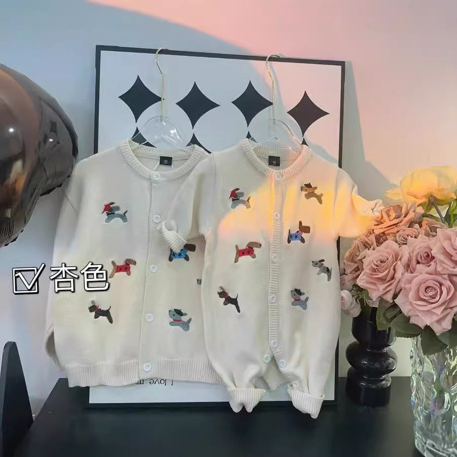 L25120413韓國版親子裝一家三口針織開襟衫女母子毛衣小孩純棉嬰兒爬服潮