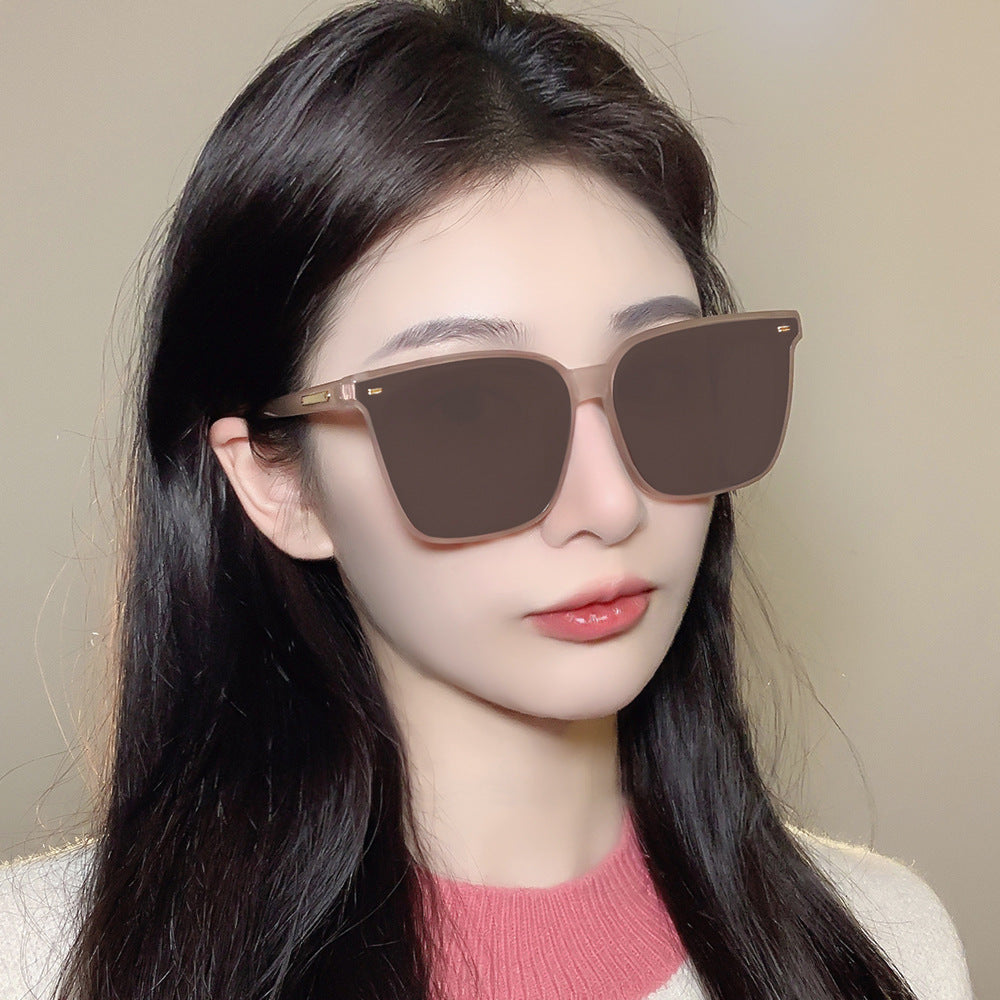 Z24070216時尚墨鏡女防曬高級感偏光鏡茶色男太陽眼鏡防司機開車(無盒)