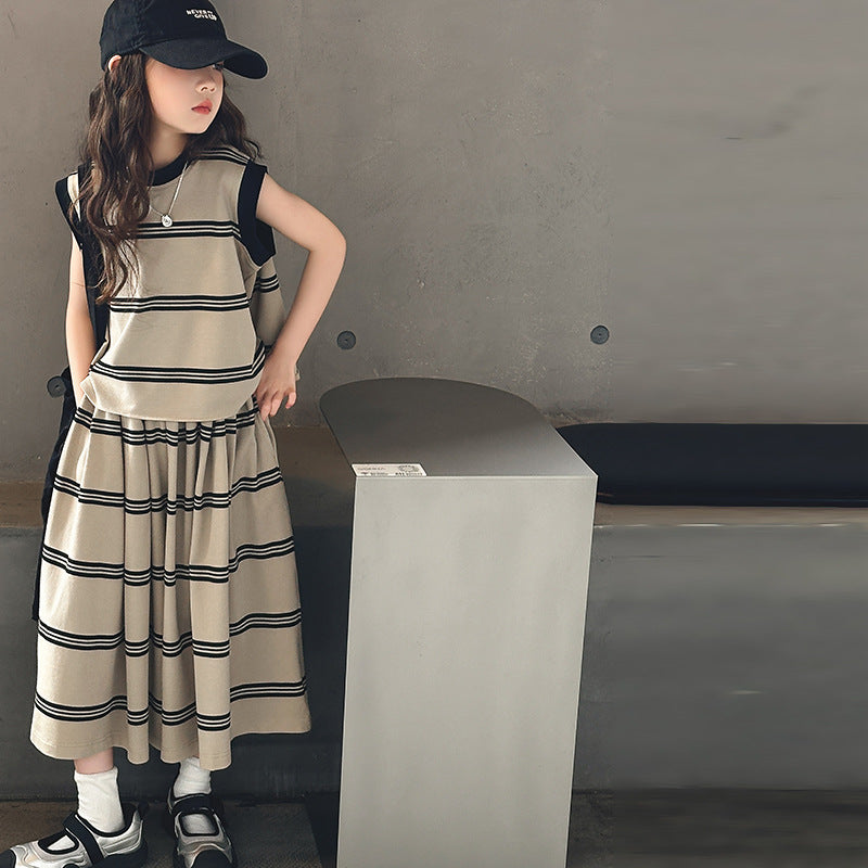 Z25033119女童夏季套裝兒童時髦洋氣夏裝女孩大童無袖背心寬鬆闊腿褲兩件套