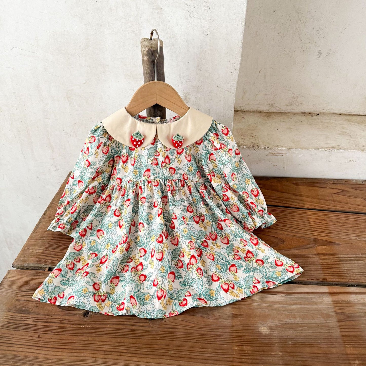 GF25081505  ins韓版女孩寶寶純棉草莓印花翻領洋裝中小童春秋季可愛裙子