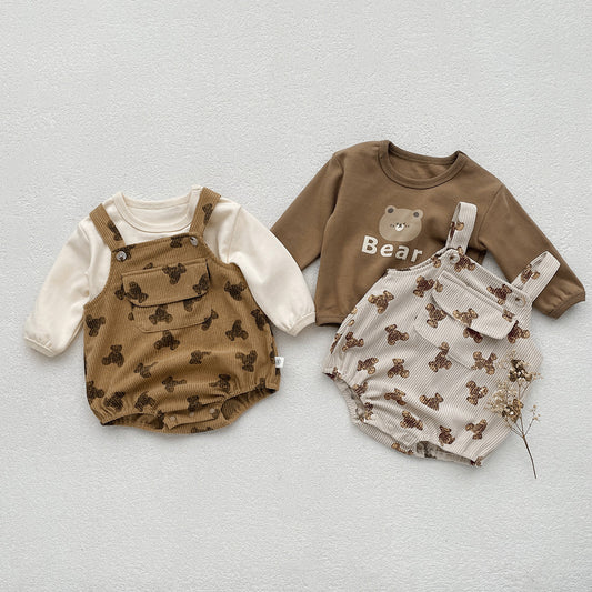 G231116018嬰兒秋季新款背帶套裝2023小熊背帶哈衣長T恤兩件組洋氣寶寶爬服