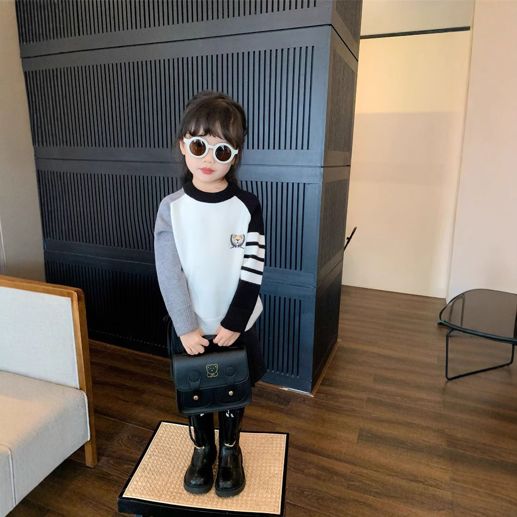 L25120401親子毛衣2025秋冬媽媽女母子學院風幼兒小熊寶寶爬服洋氣針織衫