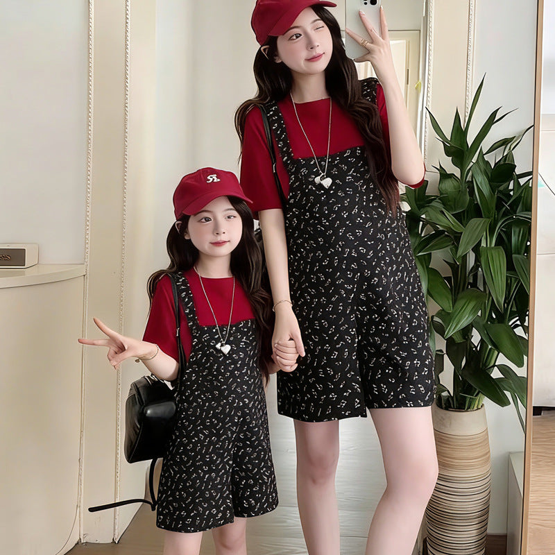 I26070701夏搭配整套親子裝一家四口碎花一件T恤母子碎花背帶褲套裝