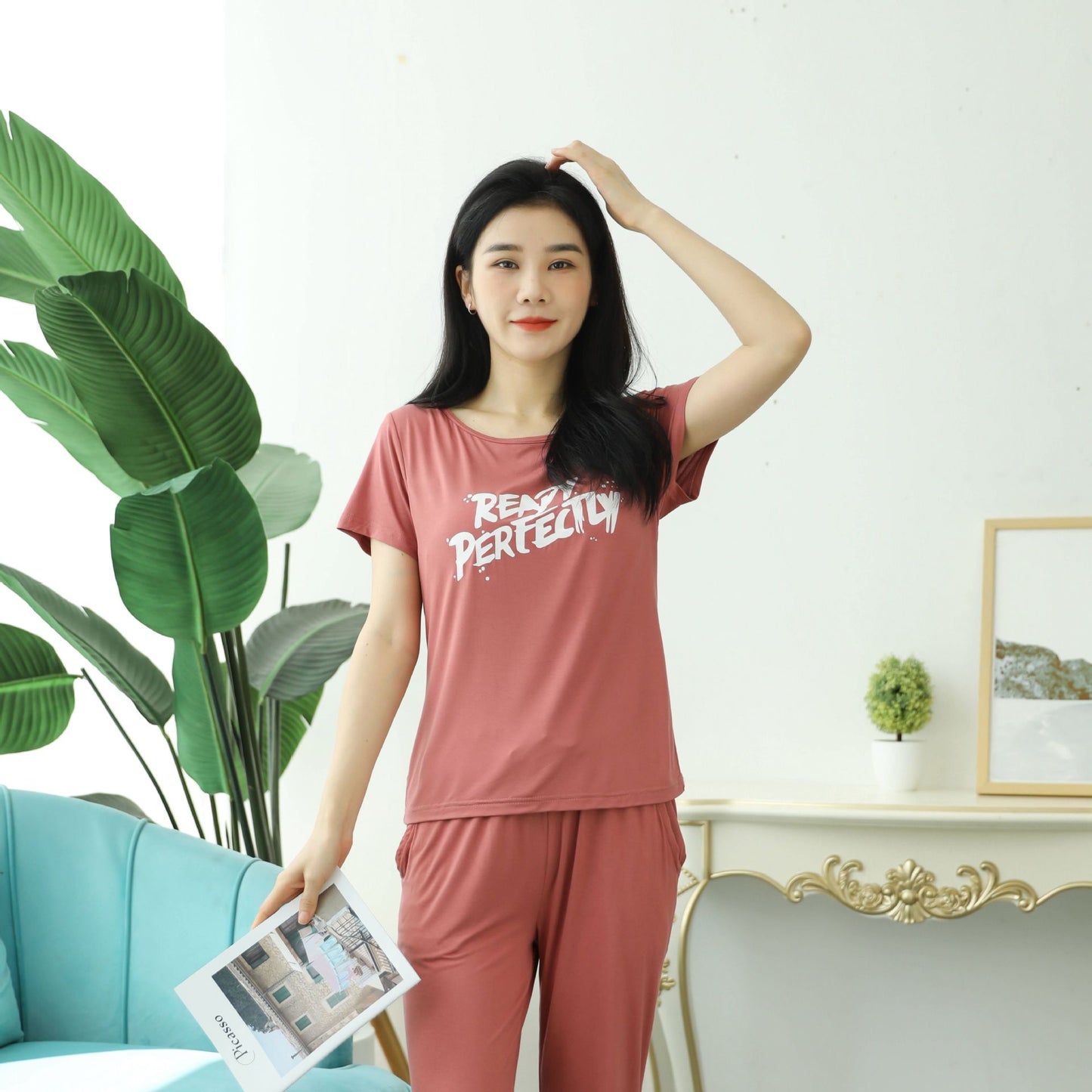 Z24070209莫代爾印花短袖女用胸墊無鋼圈大眾版短袖bra-t罩杯連身式半袖