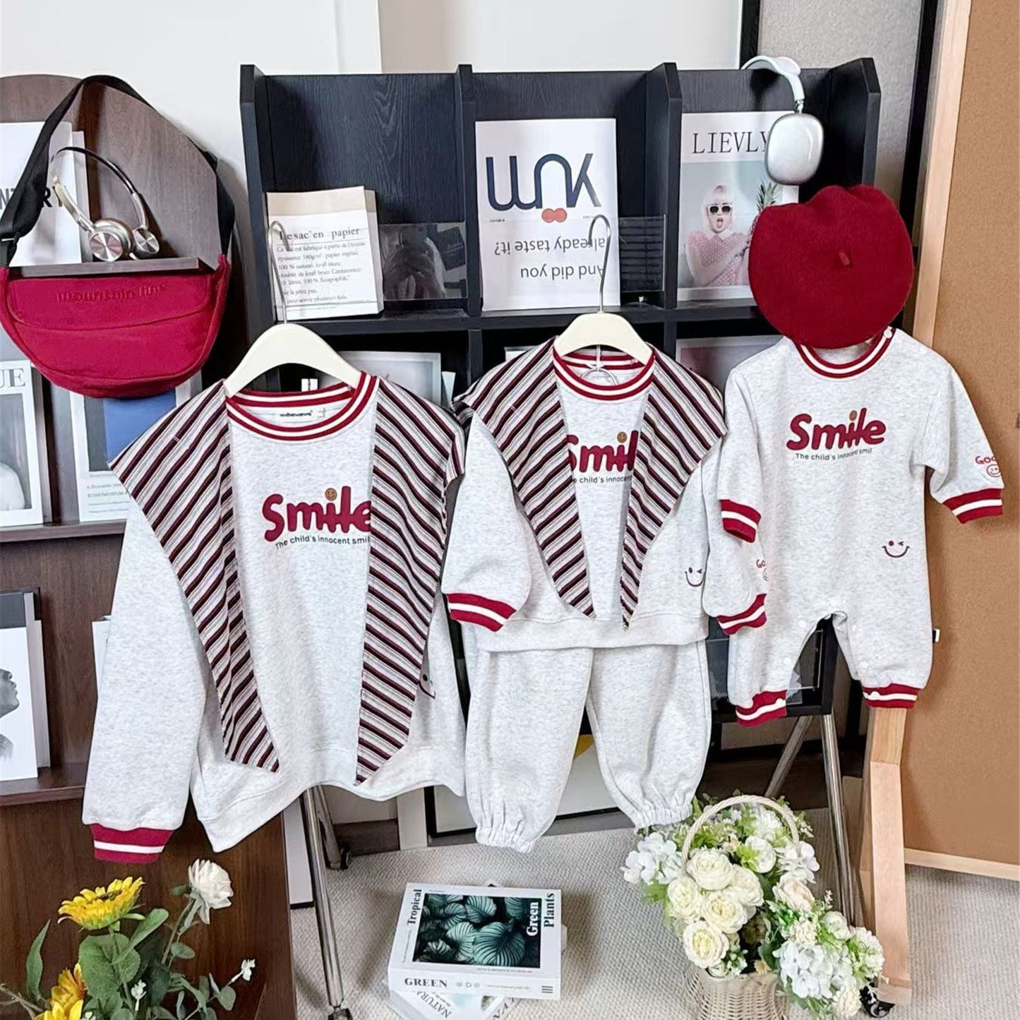 L25120403親子裝秋冬一家三口新生上班服洋氣媽媽女裝字母加絨衛衣套裝潮