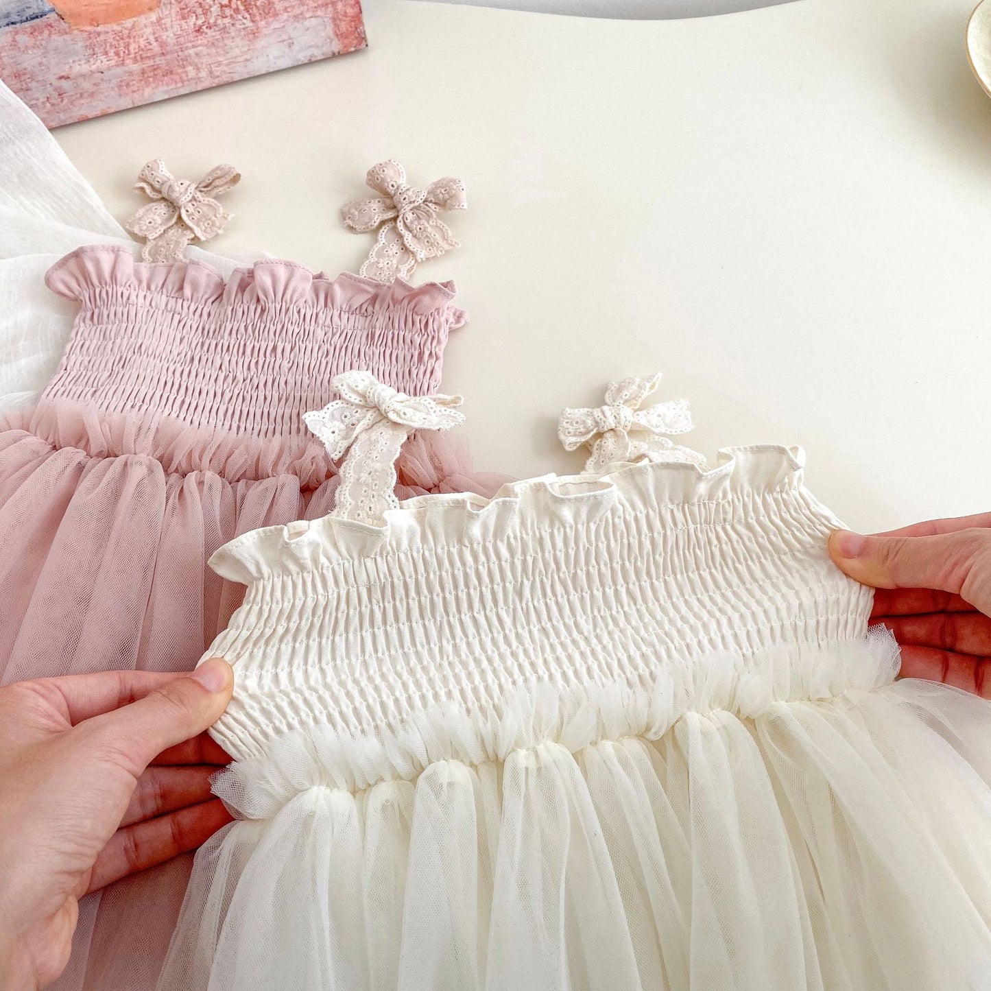 GN26030906女寶寶夏日時尚蝴蝶結吊帶包嬰兒衣寶寶百日宴歲公主網紗裙哈衣(2件起批)GN開頭需下單2款才有出貨,可混搭