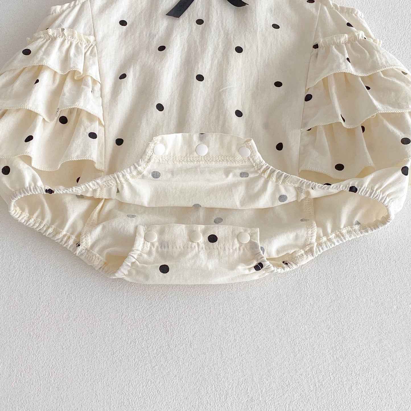 26071612嬰兒連身衣女寶寶衣服無袖哈衣裝夏薄版公主百天週歲夏季包屁衣