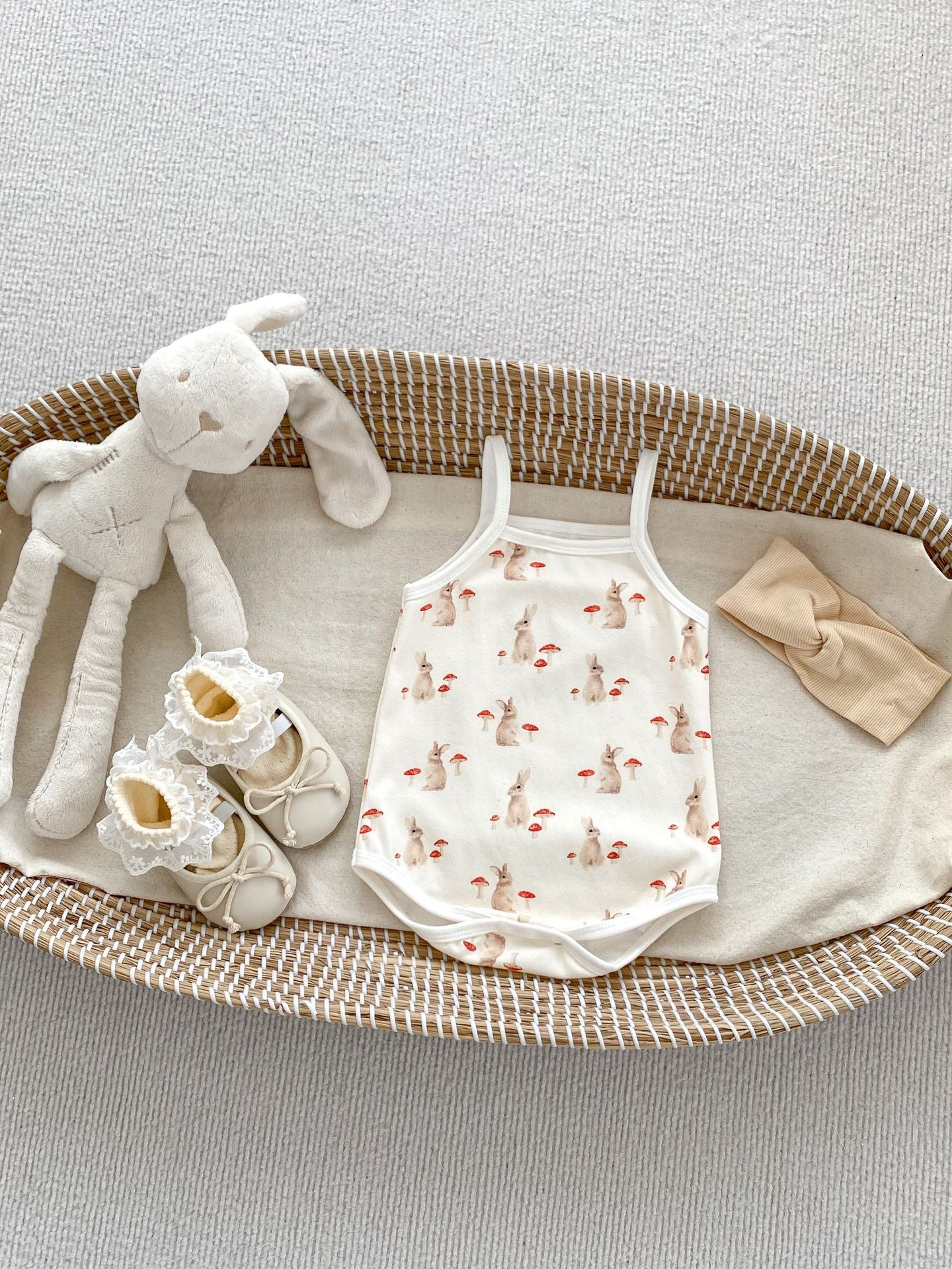 GN26030909新款嬰兒夏季連身衣薄無袖包無人機衣可愛兔子吊帶哈衣寶寶衣服(2件起批)GN開頭需下單2款才有出貨,可混搭