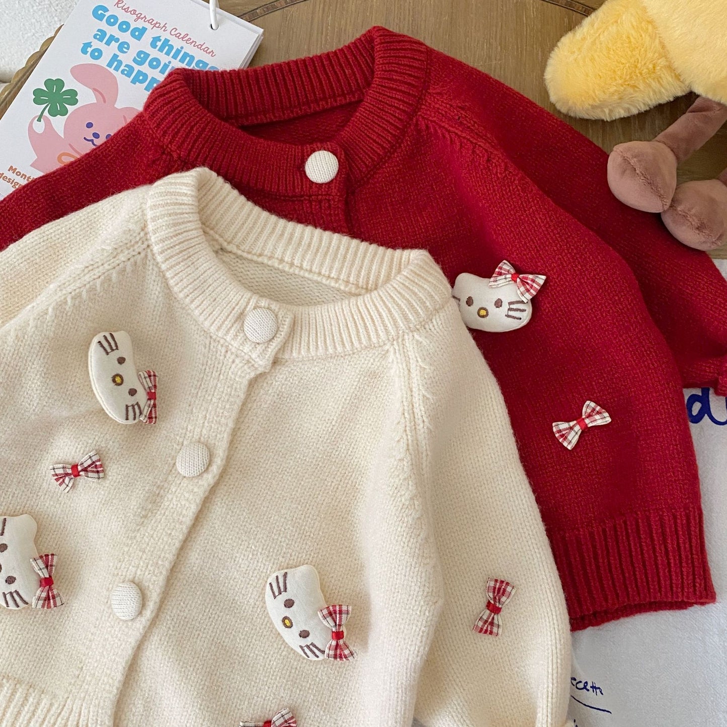 G25092512嬰兒女孩童裝可愛針織毛衣卡通貓咪洋氣單排扣秋冬季開襟外套