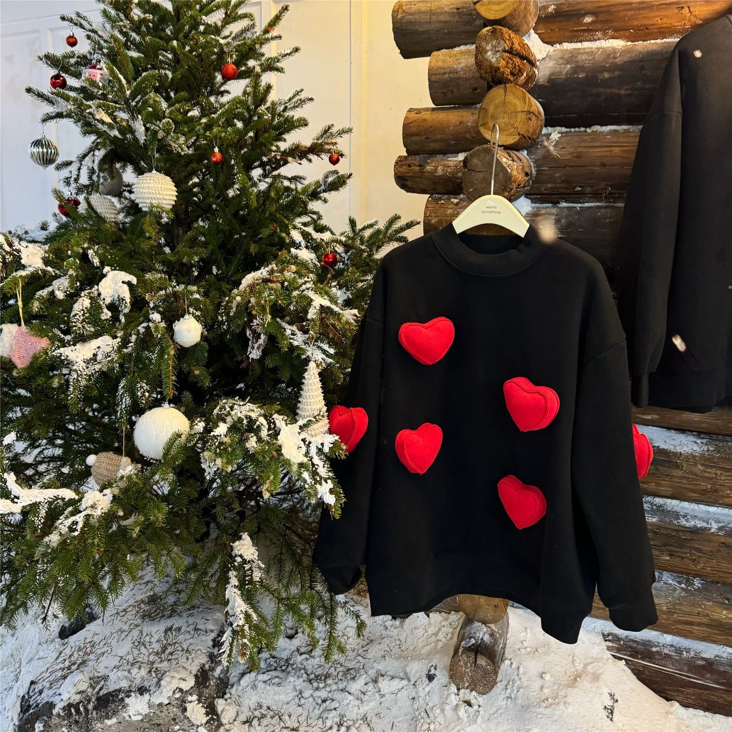 L26010603過年親子裝新款三口嬰兒爬服母女加絨加厚紅色立體愛心衛衣潮