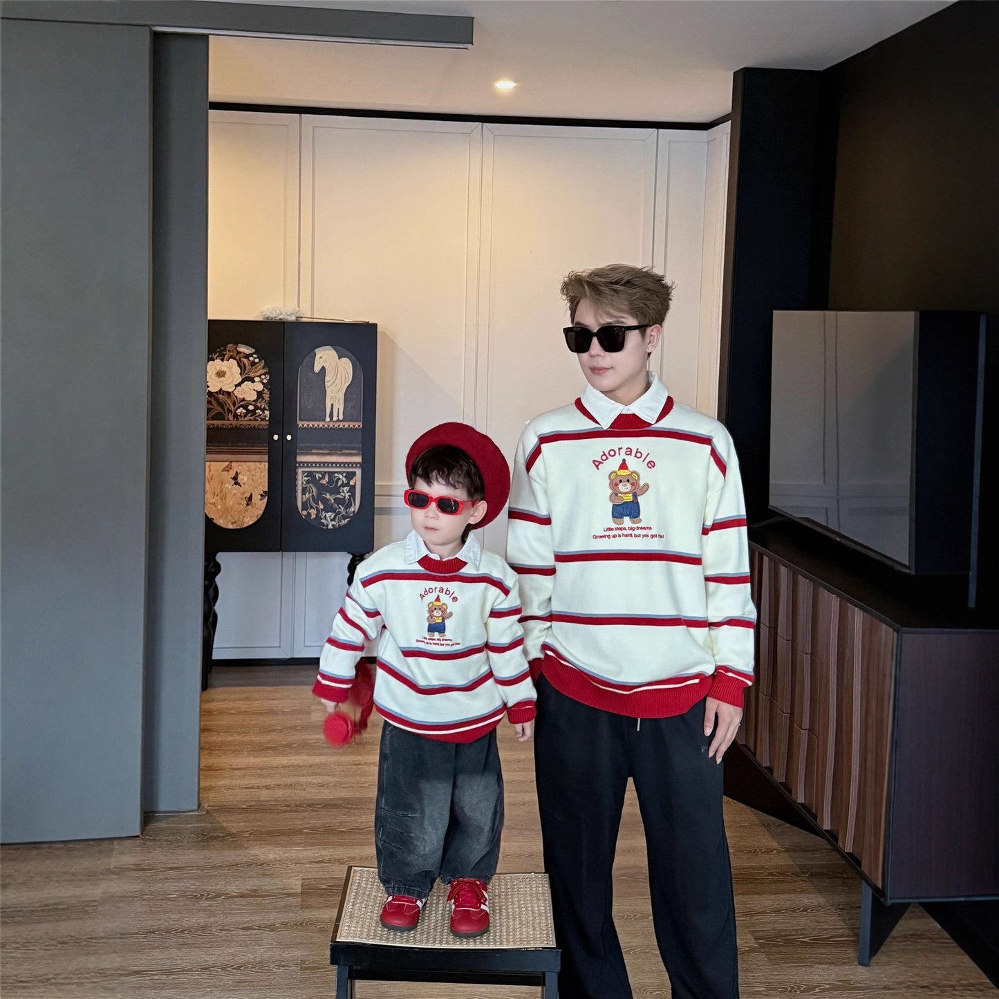 L25120409時尚秋冬親子毛衣一家三口母女寶寶卡通小熊條紋針織衫過年母子