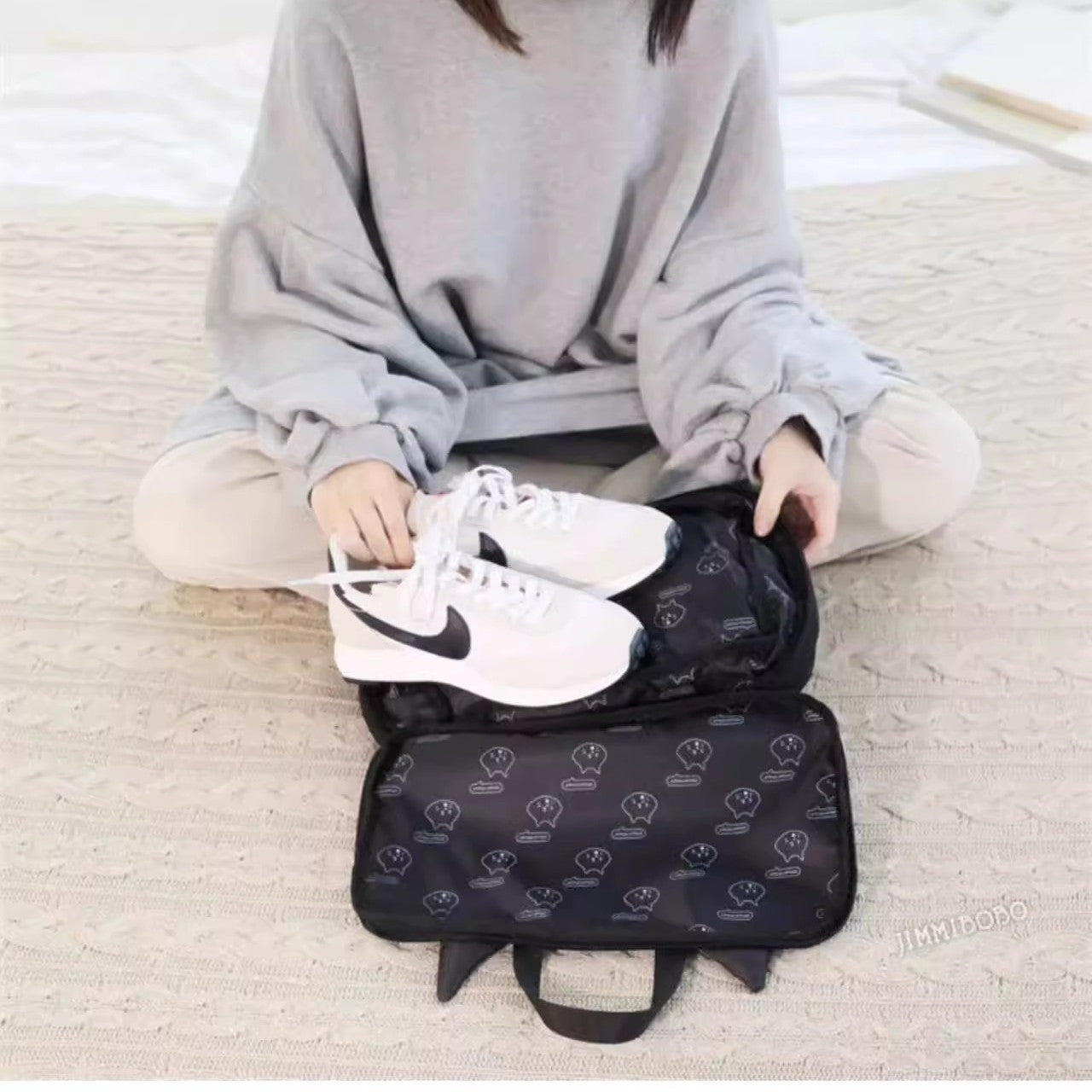 Z25040101日韓ne-net驚訝貓旅行袋衣物打包袋小號便攜手提行李包健身包