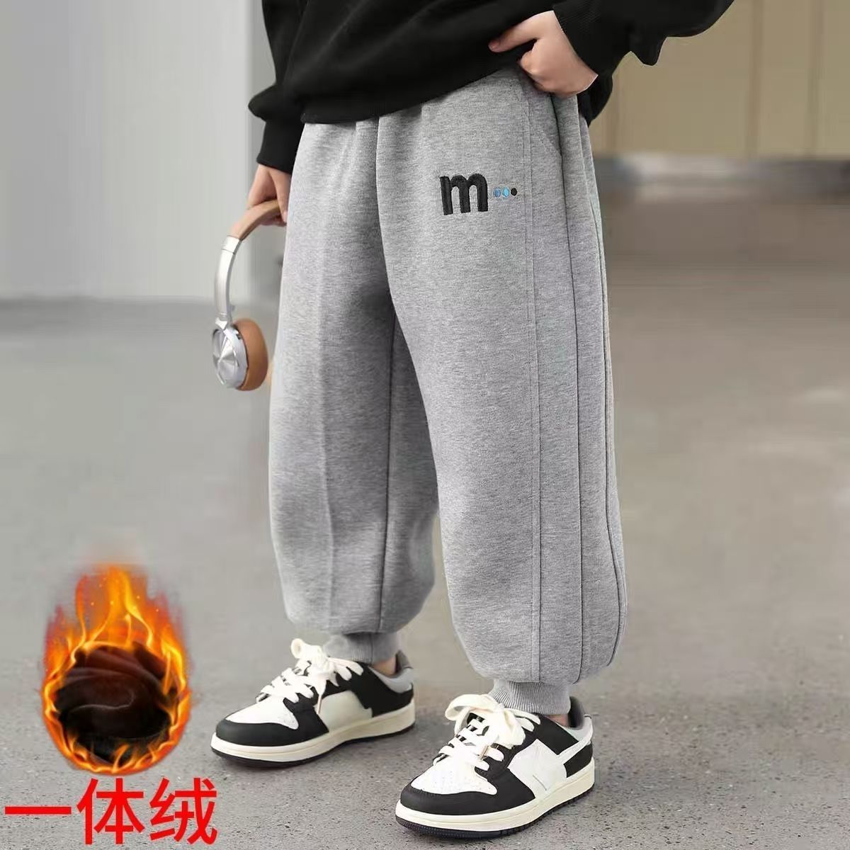 Z26010130男童褲子中小童加絨一體絨長褲休閒運動褲秋冬