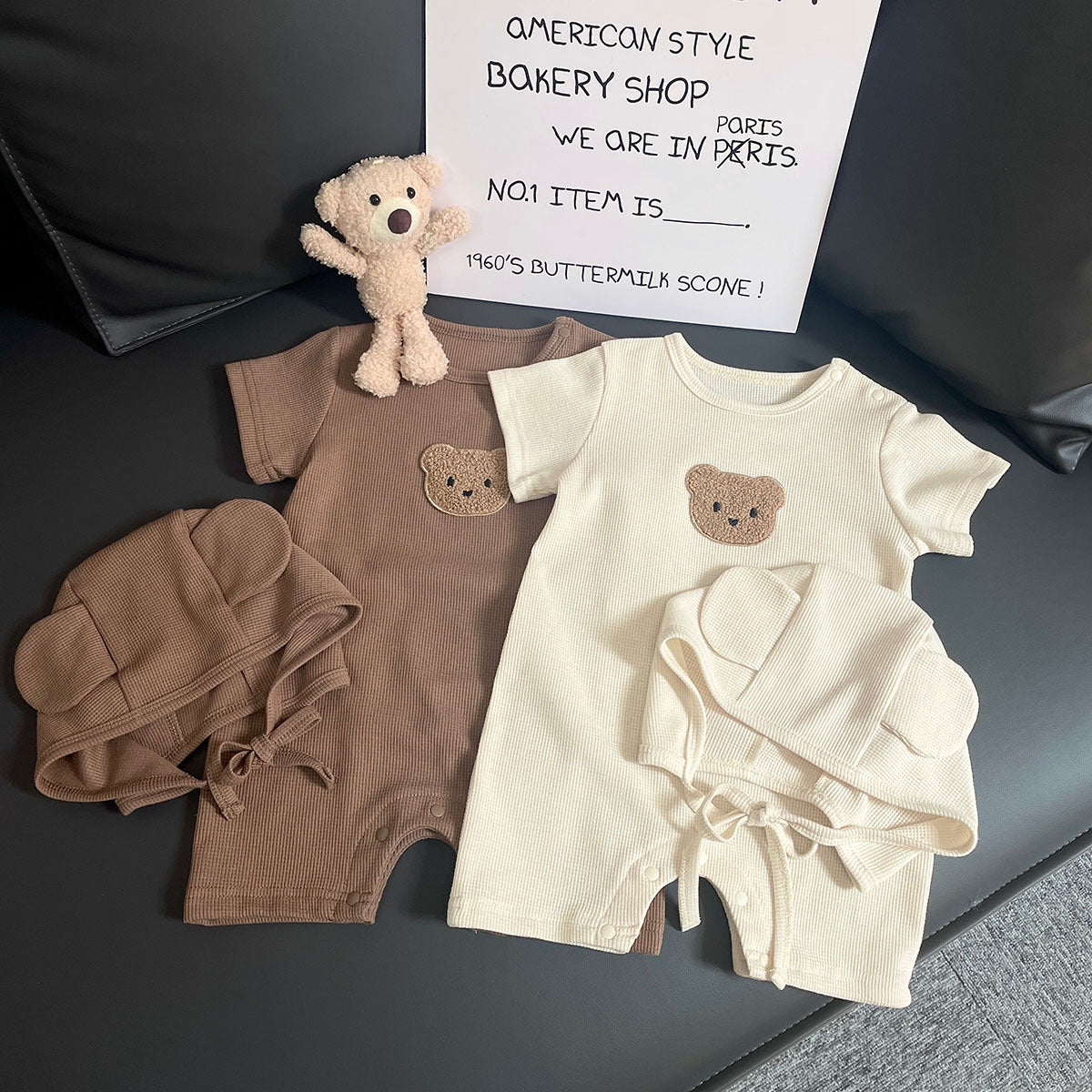 Z25022323嬰兒連身衣夏季華夫格小熊寶寶衣服嬰幼童短袖連身爬服外穿服