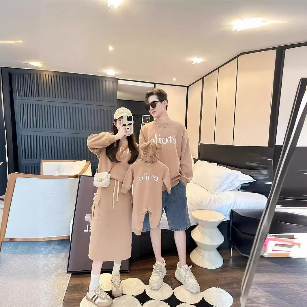 L25120408嬰兒親子裝2025秋裝一家三口字母抽抽繩衛衣半裙親子套裝韓版童裝