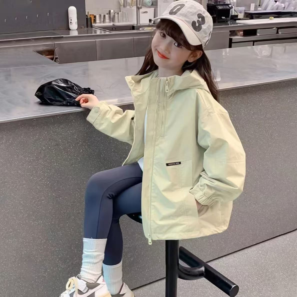 CH25110521女童裙春秋款洋氣兒童時尚連帽衝鋒衣中大童休閒上衣