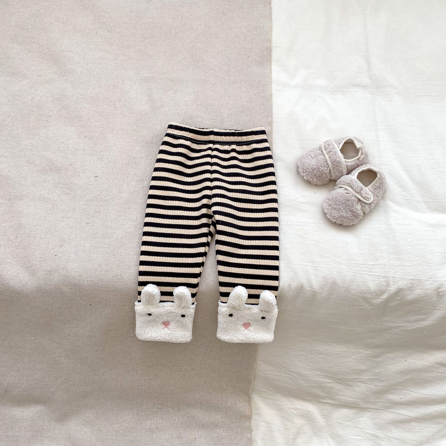 GK25121801寶寶加絨套組超萌卡通連帽上衣條紋褲子寶寶冬季外穿兩件套(➡️2件或2套起,廠商才有出貨)(可以混搭開頭GK商品)