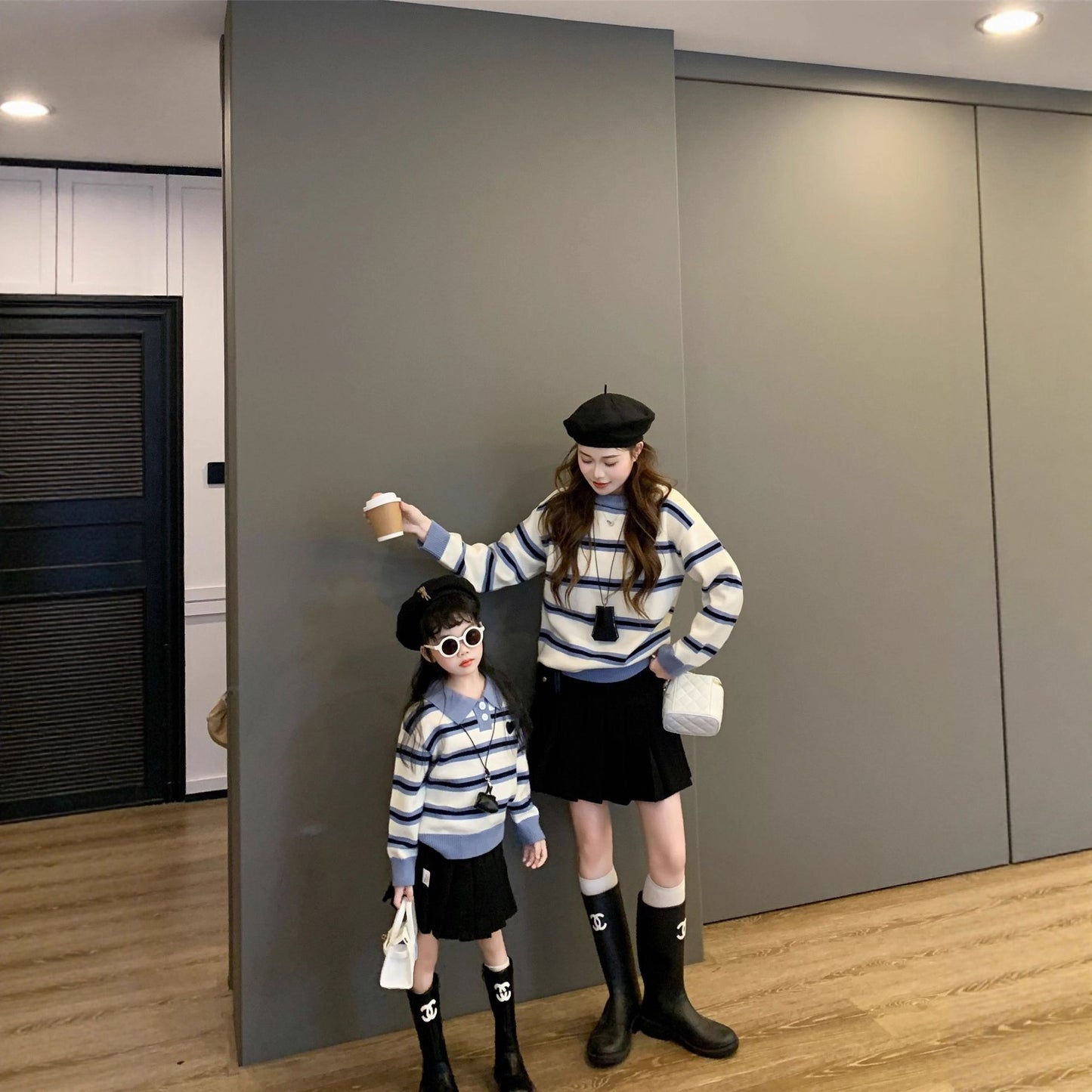 L25120406親子裝冬一家三四口2025小寶寶親子裝媽媽女保暖毛衣愛心針織衫