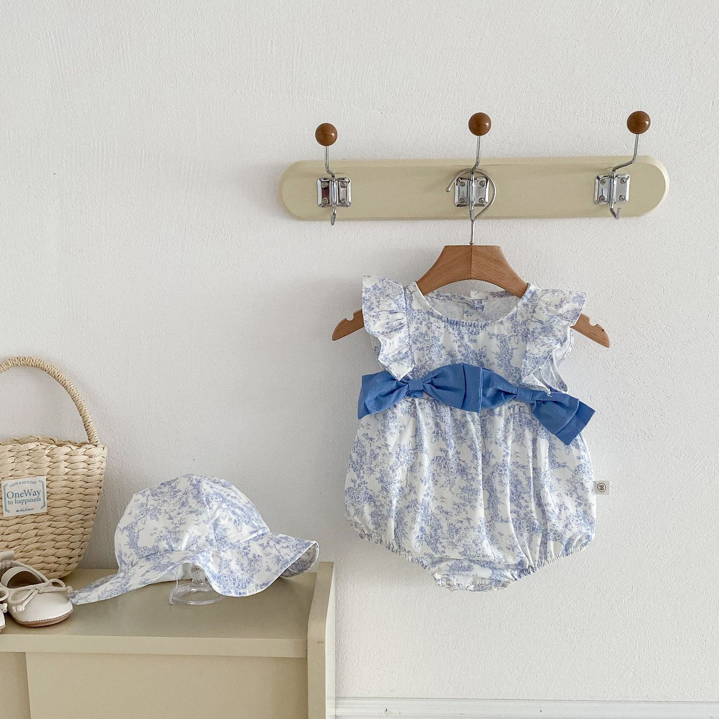 G25051403夏裝嬰兒連身衣女寶寶印花帽滿月百天公主哈衣薄包屁衣服