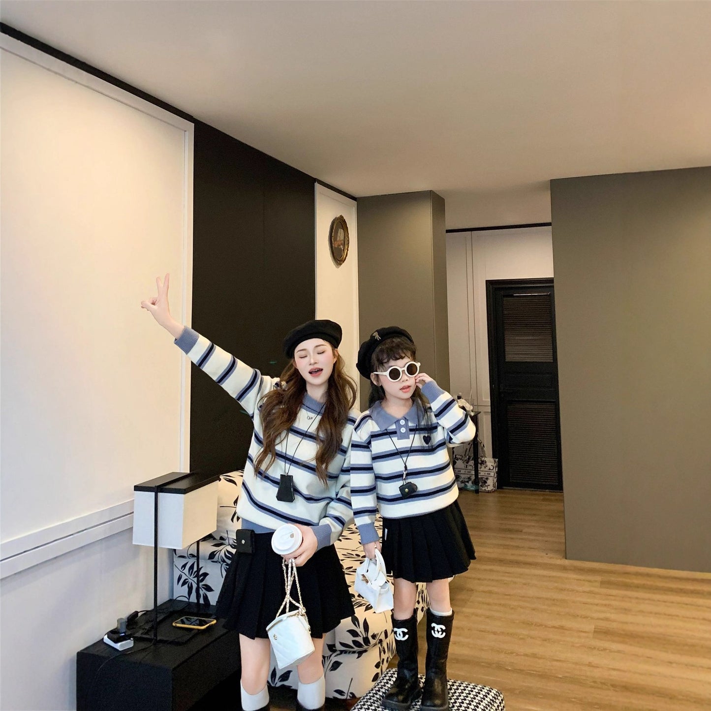 L25120406親子裝冬一家三四口2025小寶寶親子裝媽媽女保暖毛衣愛心針織衫