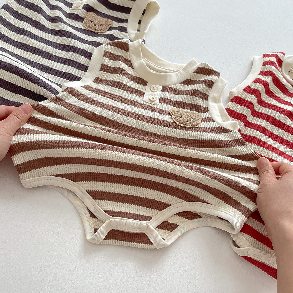 Z2502232026夏季新款背心服飾嬰兒連身衣條紋男女寶寶三角哈衣無袖包屁衣服