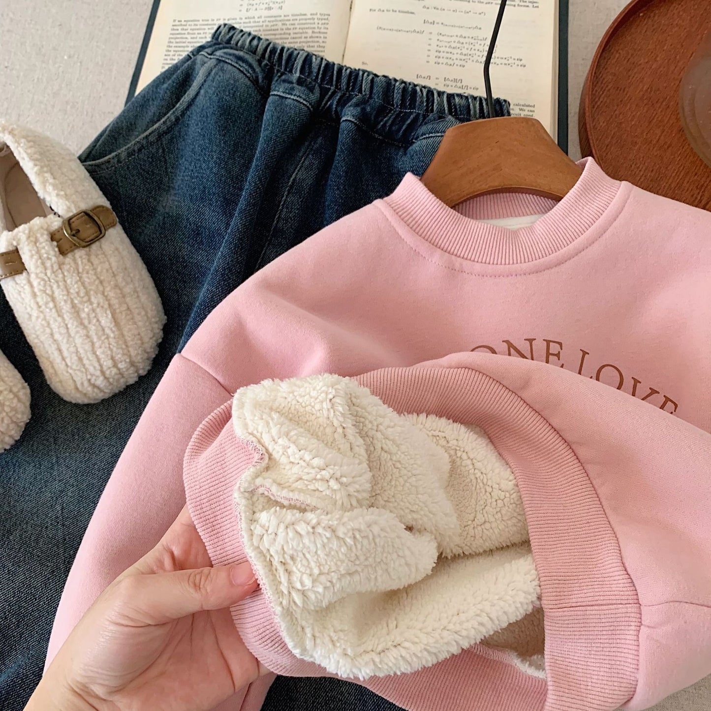 CA25112711兒童加絨衛衣男女童外套卡通印花套頭打底衫加絨加厚上衣潮一體絨