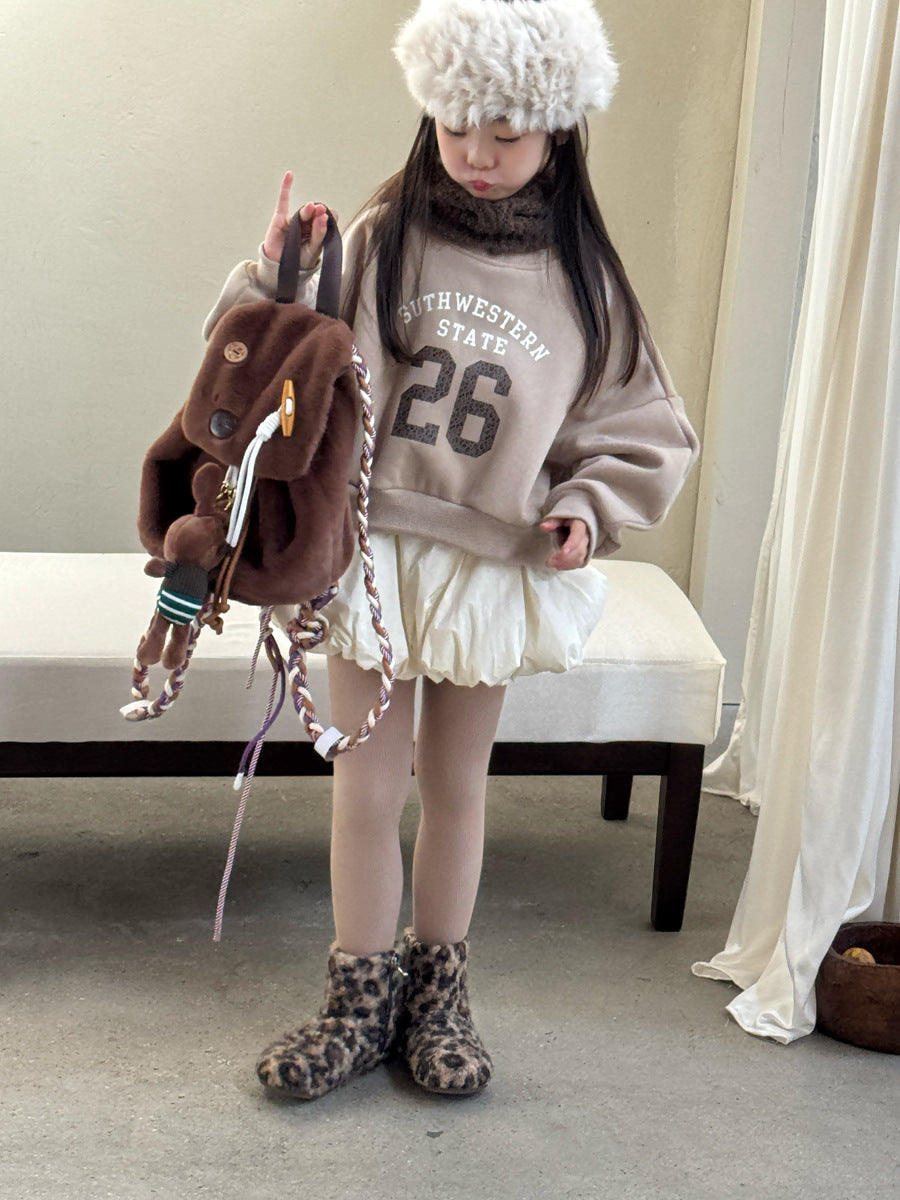 Z26010242瑜珈公主女孩復古美式字母短上衣女寶寶加絨大眾衛衣